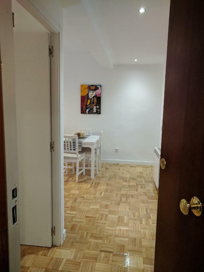 Gran Apartamento Cerca De Atocha Apartment มาดริด ภายนอก รูปภาพ