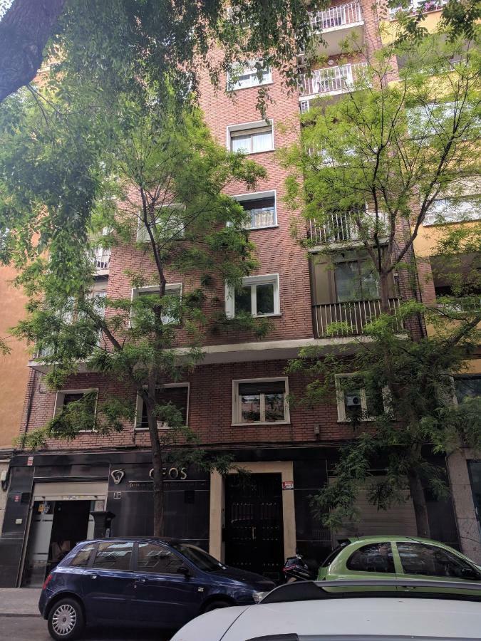 Gran Apartamento Cerca De Atocha Apartment มาดริด ภายนอก รูปภาพ